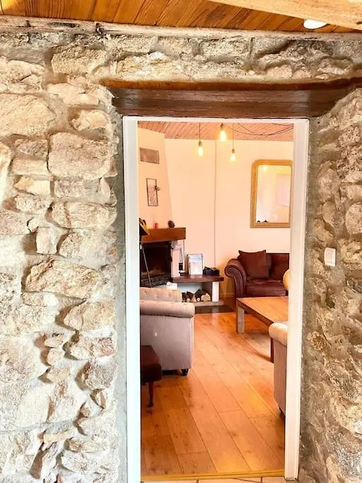 אנוניי Maison Chaleureuse Et Rustique
